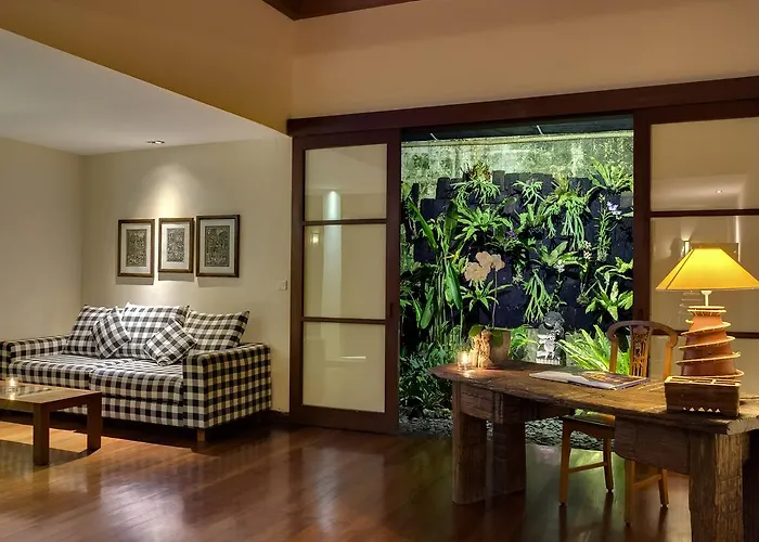 The Longhouse, - Bali 4*
