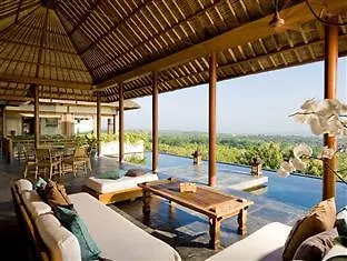 The Longhouse, - Bali Pensión 4*
