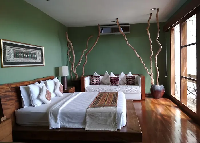 The Longhouse, - Bali Pensión 4*