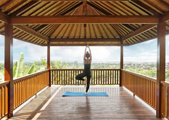 Pensión The Longhouse, - Bali 4*